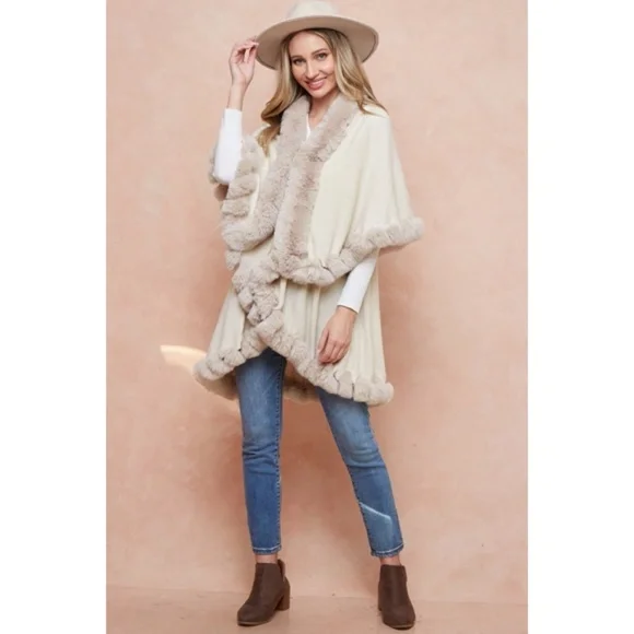 Ivory Solid Faux Fur Trimmed Knit Sweater Cape Poncho Shawl Cardigan Sweater